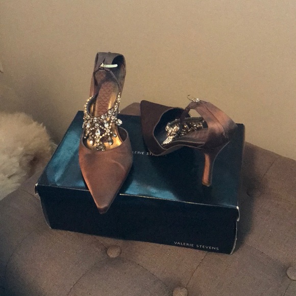 Shoes - Picture 1 of 1